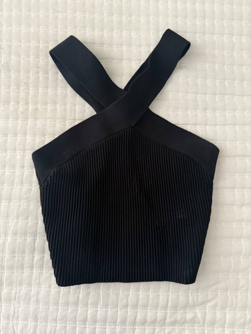 Aritzia - Women’s Black Ribbed Cross-Back Crop Top